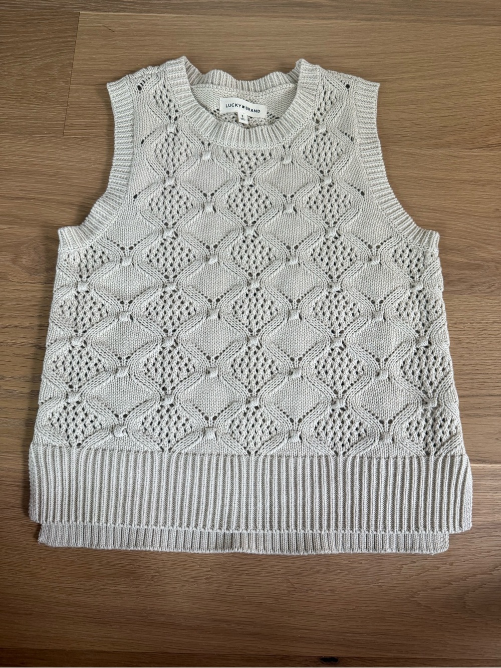 Lucky Brand Cream Knit Sleeveless Sweater Sz. Small